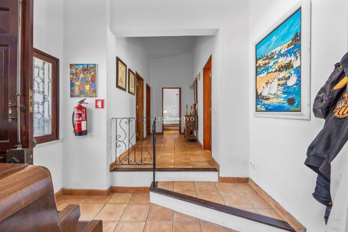 Image No.9-5 Bed Villa for sale