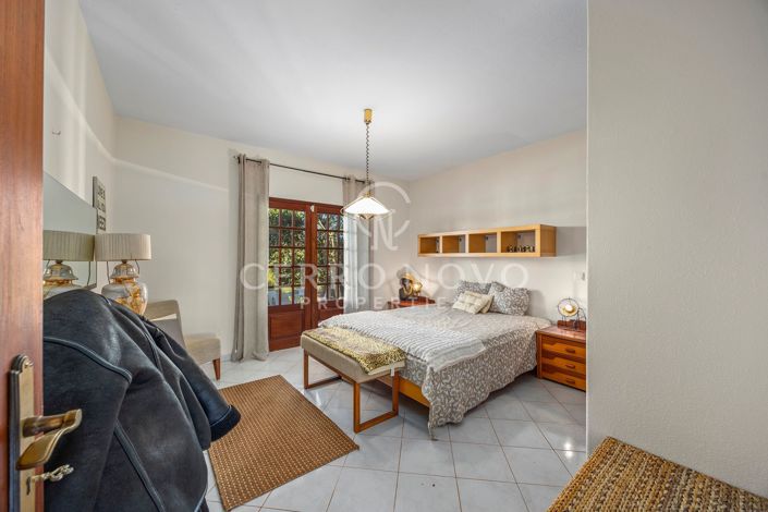 Image No.17-5 Bed Villa for sale