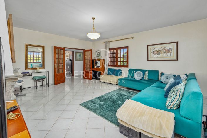 Image No.23-5 Bed Villa for sale