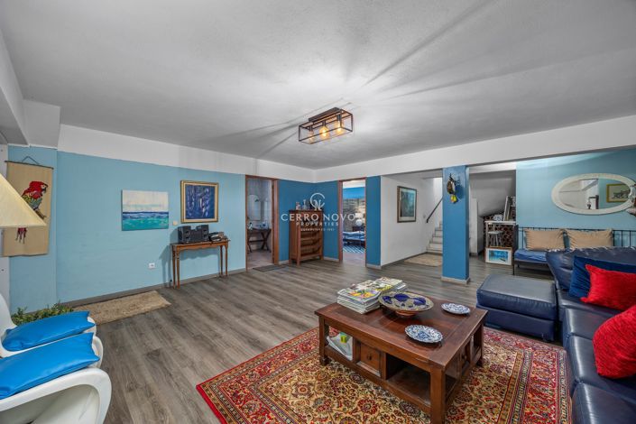 Image No.8-5 Bed Villa for sale