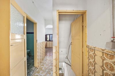 2419-358777-d4a7072701644bd18f6c9ffe77b802fa4