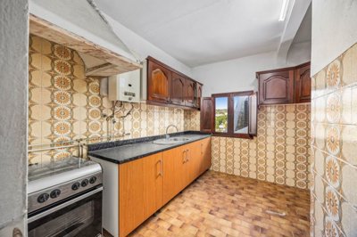 2419-358777-d4a7072701644bd18f6c9ffe77b802fa4