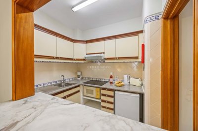 2419-151063-d4a7072701644bd18f6c9ffe77b802fa4