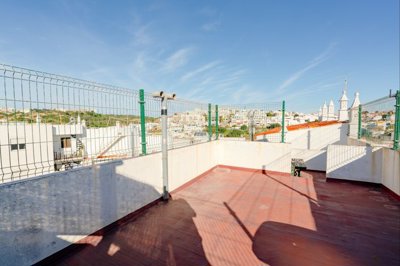 2419-357642-d4a7072701644bd18f6c9ffe77b802fa4