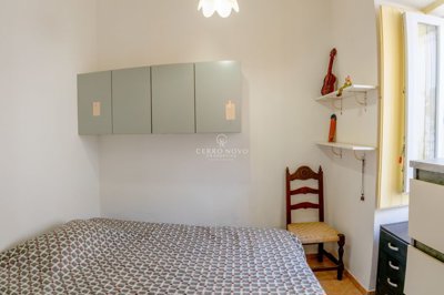 2419-357642-d4a7072701644bd18f6c9ffe77b802fa4