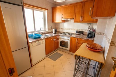 2419-361777-d4a7072701644bd18f6c9ffe77b802fa4