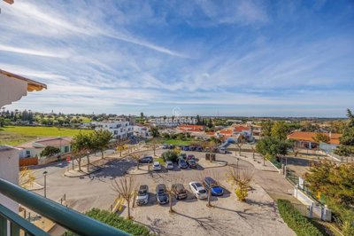 2419-361467-d4a7072701644bd18f6c9ffe77b802fa4