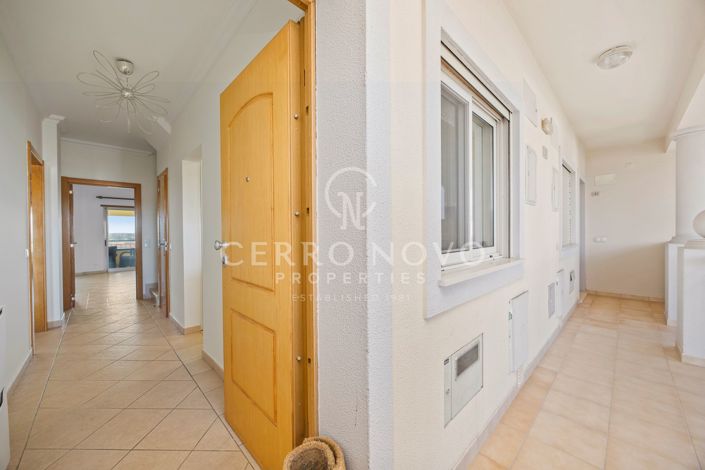Image No.13-3 Bed Apartment for sale