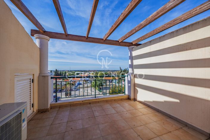 Image No.29-3 Bed Apartment for sale