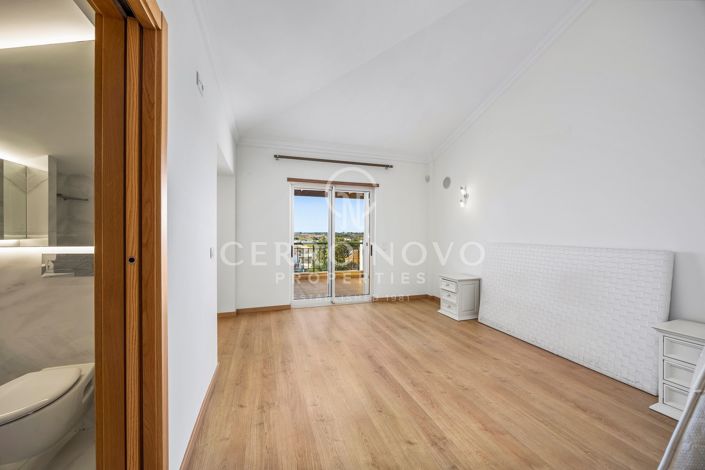 Image No.8-3 Bed Apartment for sale
