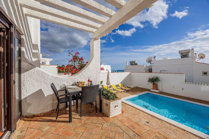 Image No.11-3 Bed Townhouse for sale