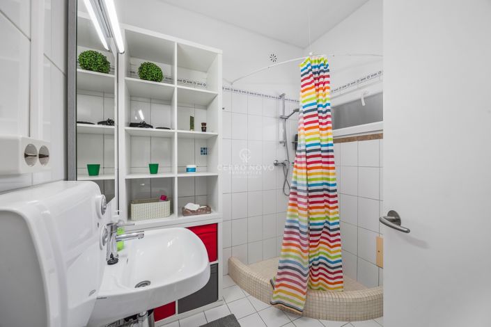 Image No.19-3 Bed Townhouse for sale