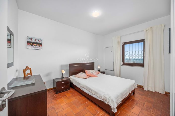 Image No.5-3 Bed Townhouse for sale