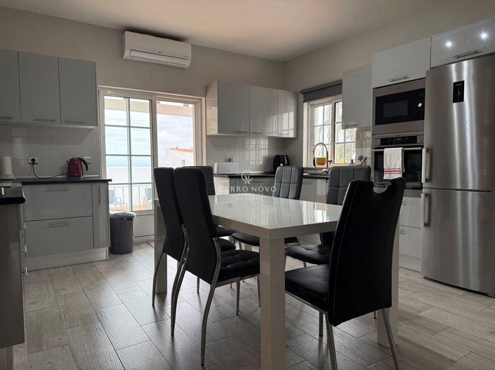 Image No.3-4 Bed Villa for sale