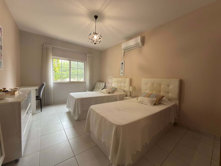 Image No.6-4 Bed Villa for sale