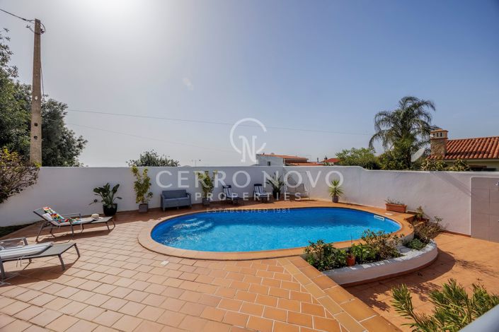 Image No.6-4 Bed Villa for sale