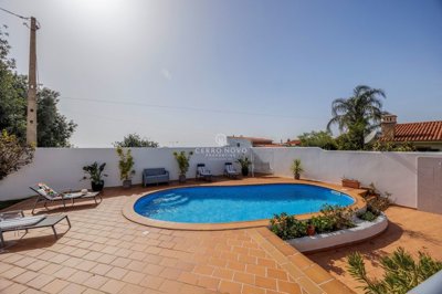 2419-364140-d4a7072701644bd18f6c9ffe77b802fa4