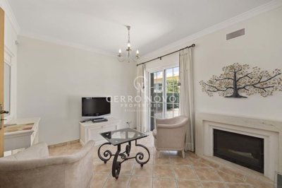 2419-366061-d4a7072701644bd18f6c9ffe77b802fa4