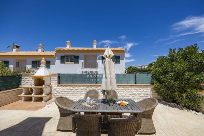 Image No.14-3 Bed Villa for sale