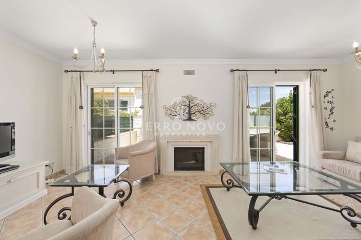 Image No.3-3 Bed Villa for sale