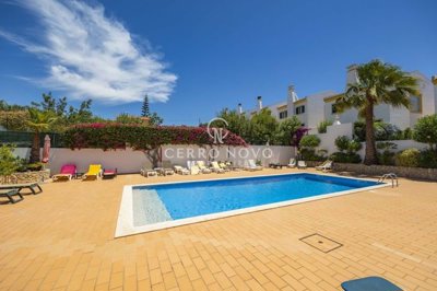 2419-366061-d4a7072701644bd18f6c9ffe77b802fa4