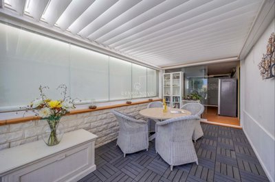 2419-366061-d4a7072701644bd18f6c9ffe77b802fa4