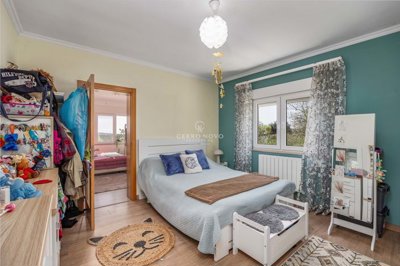 2419-152834-d4a7072701644bd18f6c9ffe77b802fa4