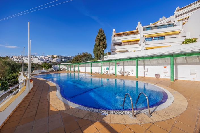 Image No.12-2 Bed Apartment for sale