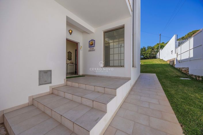 Image No.14-4 Bed Villa for sale