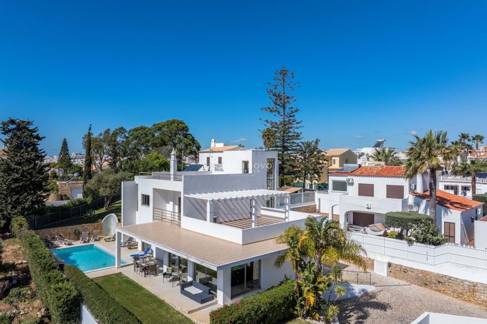 Image No.36-4 Bed Villa for sale