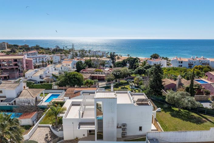 Image No.38-4 Bed Villa for sale