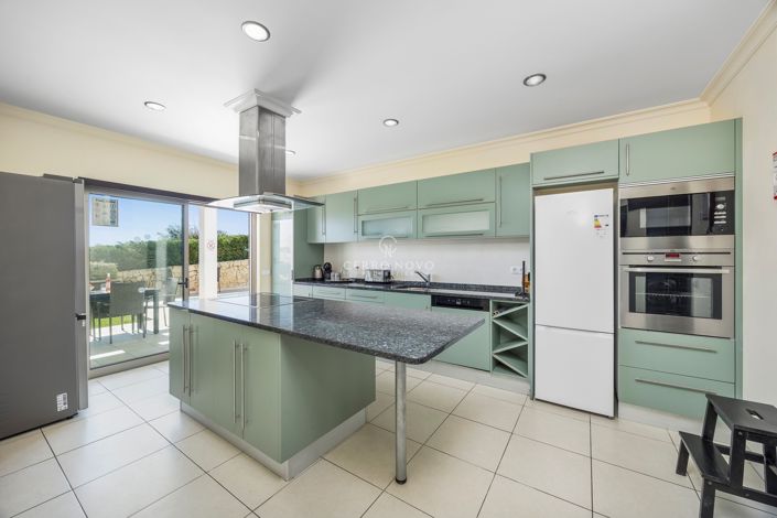 Image No.7-4 Bed Villa for sale