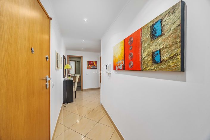 Image No.10-2 Bed Apartment for sale