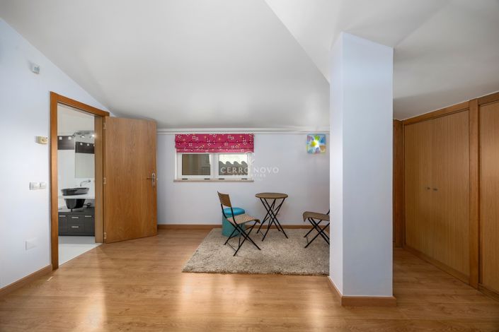 Image No.14-4 Bed Apartment for sale