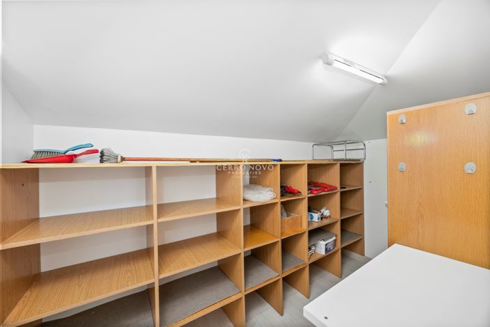 Image No.17-4 Bed Apartment for sale