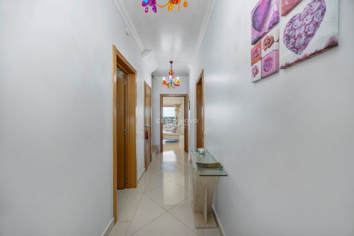 Image No.23-4 Bed Apartment for sale