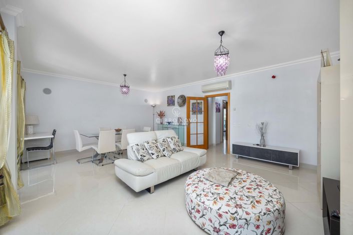 Image No.25-4 Bed Apartment for sale