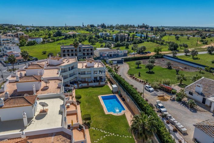 Image No.25-3 Bed Apartment for sale