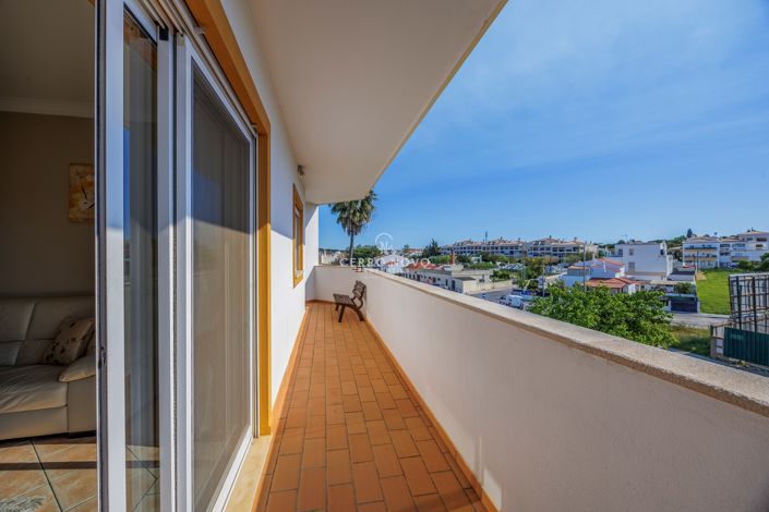 Image No.3-3 Bed Apartment for sale