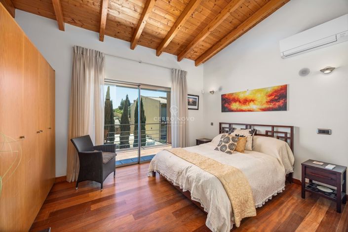 Image No.20-4 Bed Villa for sale