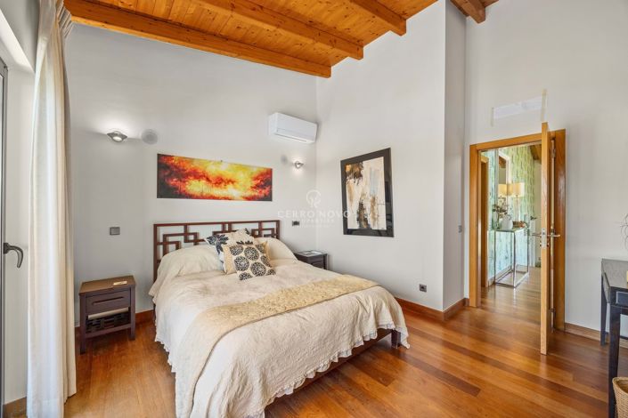 Image No.21-4 Bed Villa for sale
