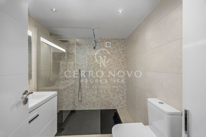 Image No.17-3 Bed Apartment for sale