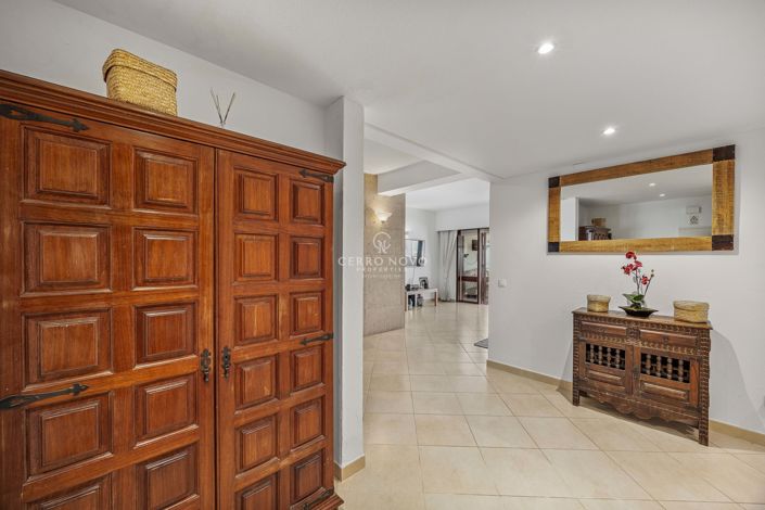 Image No.21-3 Bed Apartment for sale