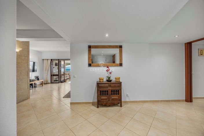 Image No.22-3 Bed Apartment for sale