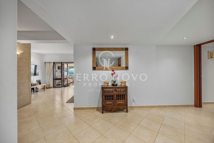 Image No.22-3 Bed Apartment for sale