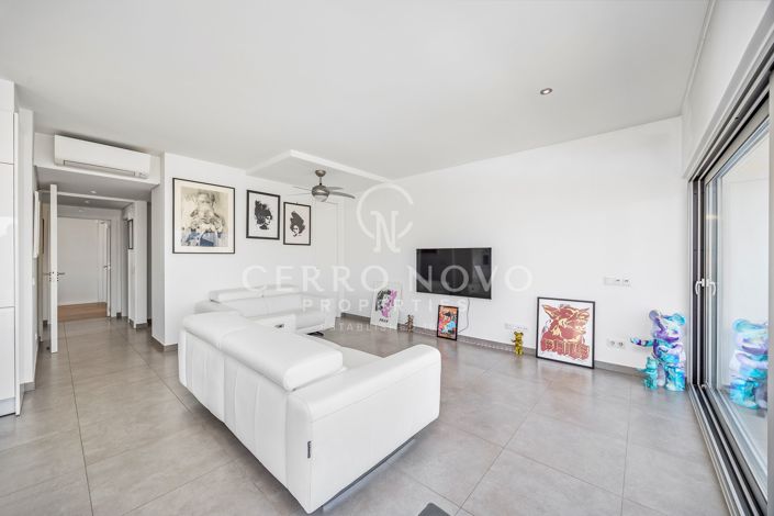 Image No.12-2 Bed Apartment for sale