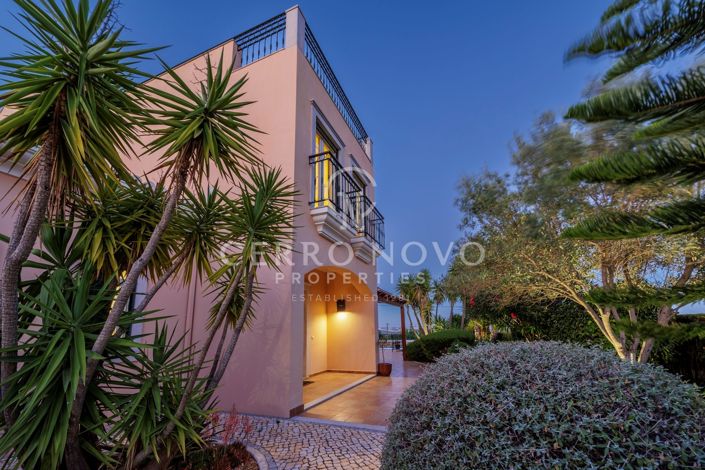 Image No.11-4 Bed Villa for sale