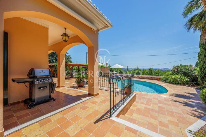 Image No.12-4 Bed Villa for sale