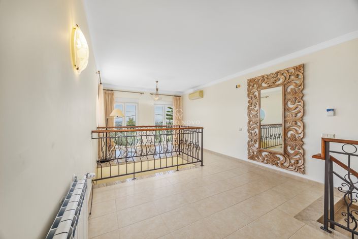 Image No.21-4 Bed Villa for sale