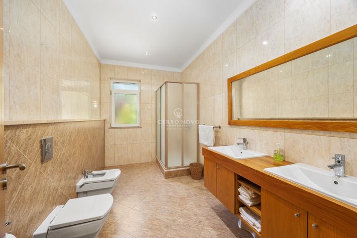 Image No.23-4 Bed Villa for sale